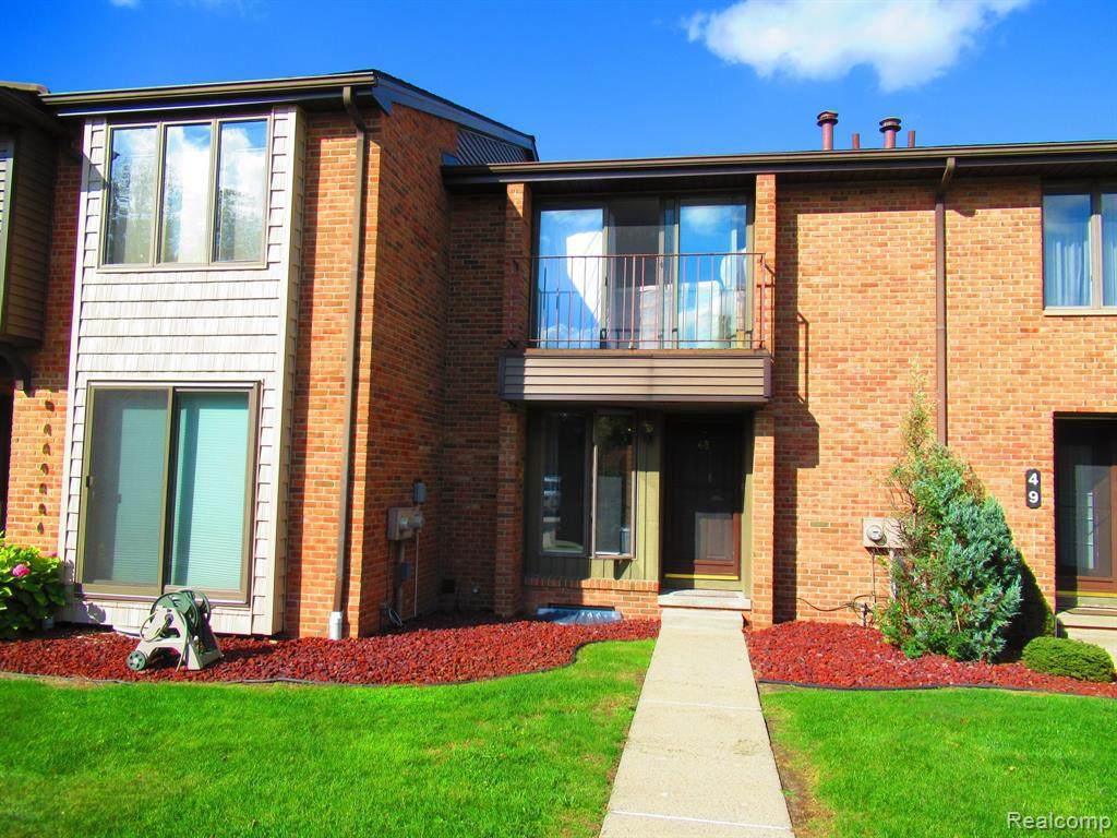 2500 River Rd Apt 48 - Photo 1