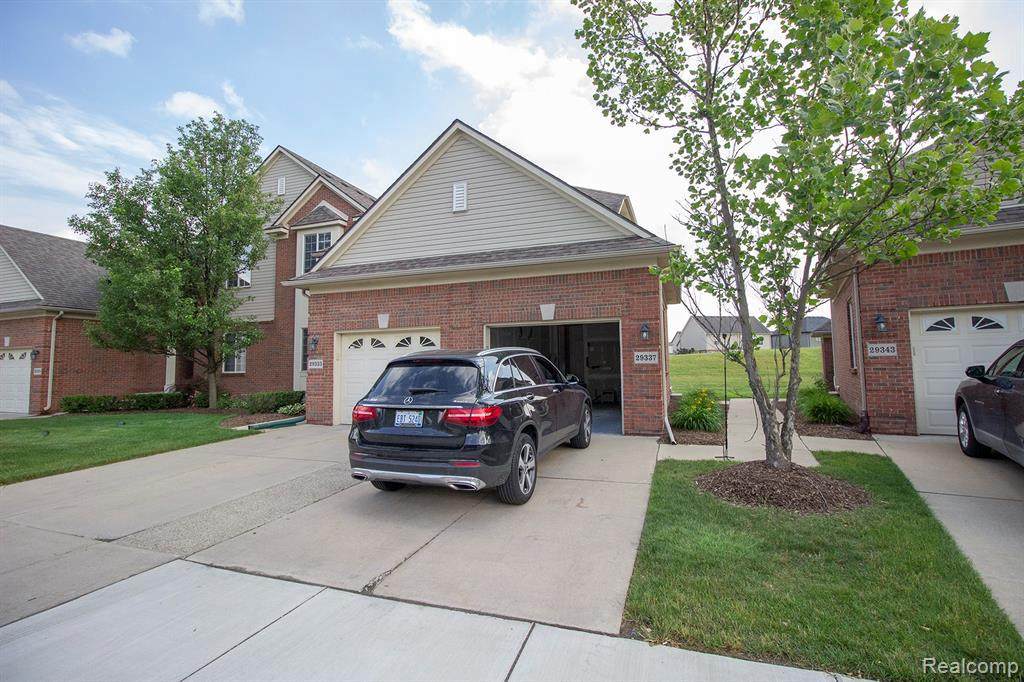 29337 Woodpark - Photo 1