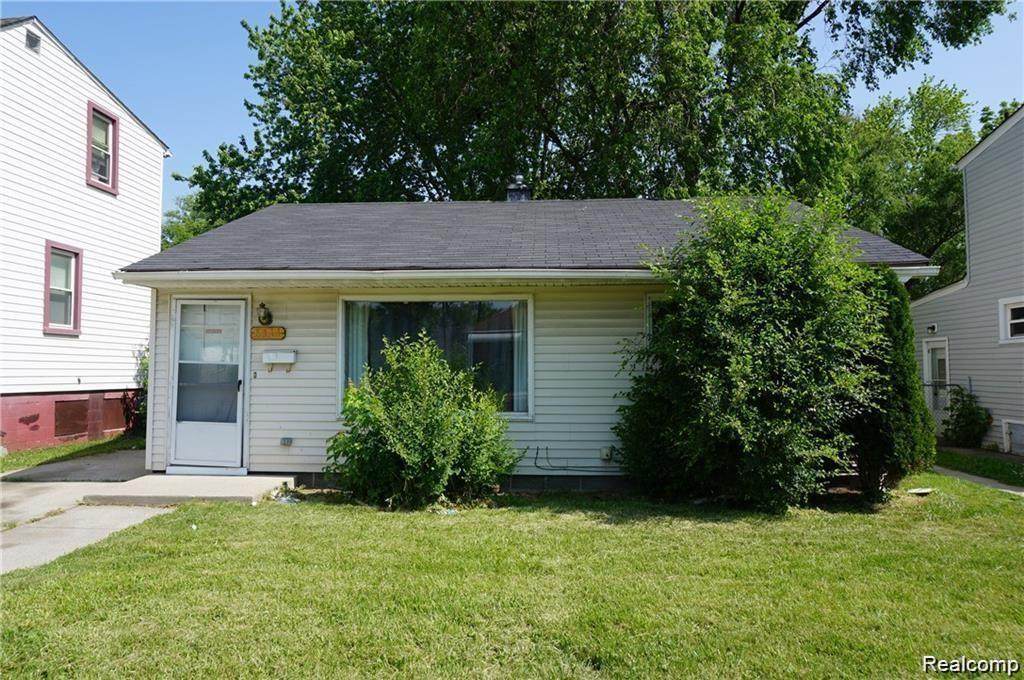 8111 Lozier - Photo 1
