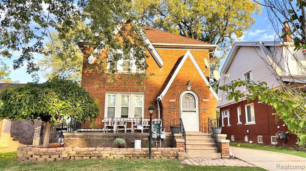 4730 Orchard Ave - Photo 1