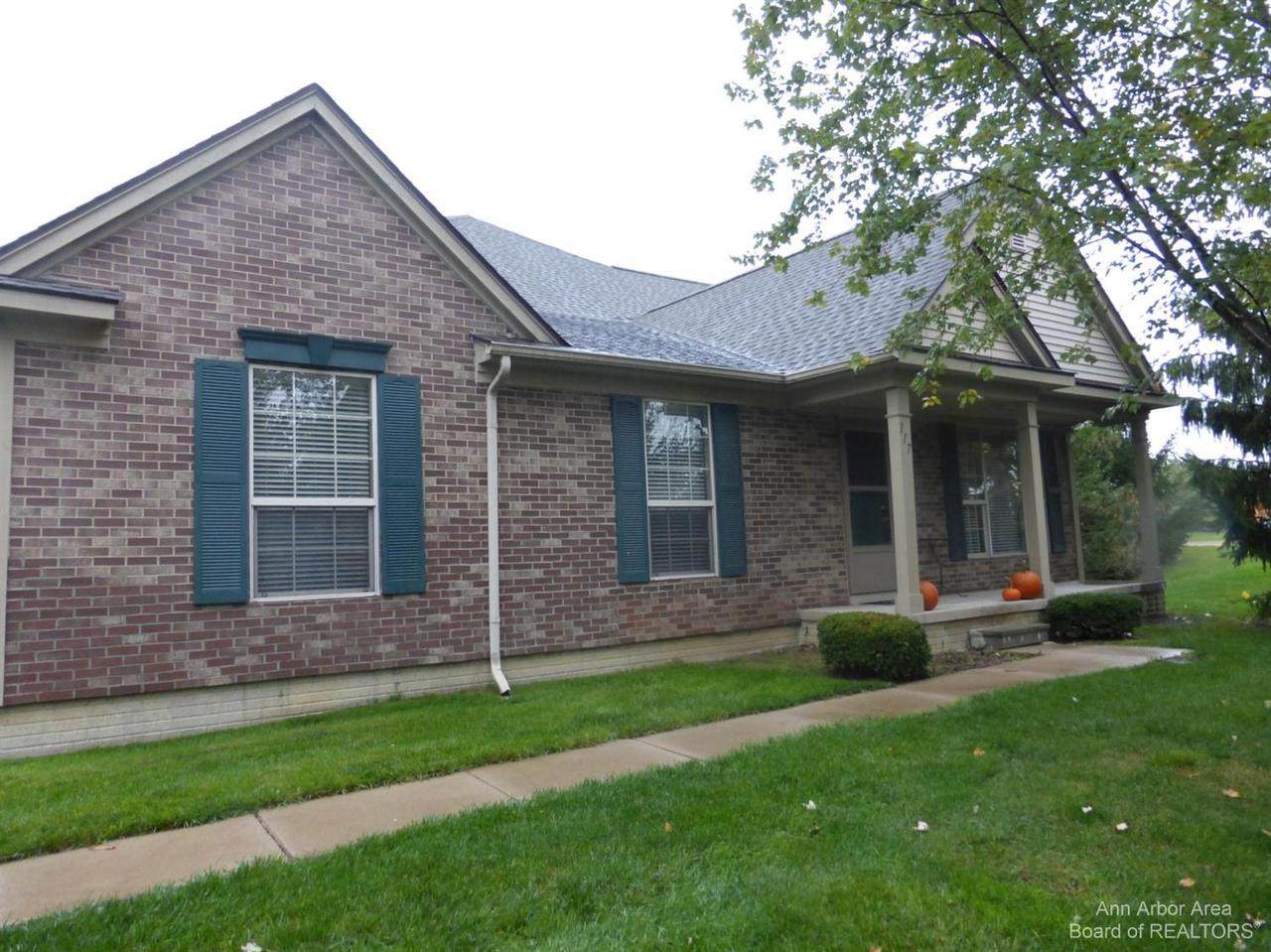 117 Commons - Photo 1
