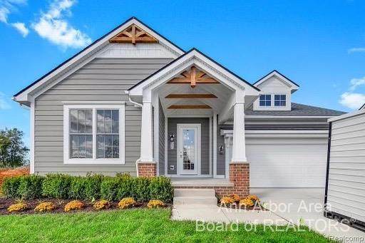 653 Bristol Dr - Photo 1