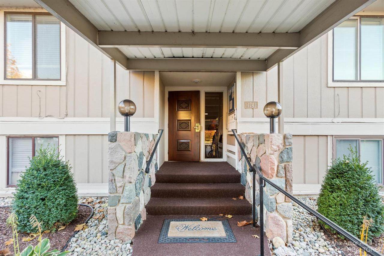 1741 Cliffs Lndg - Photo 1