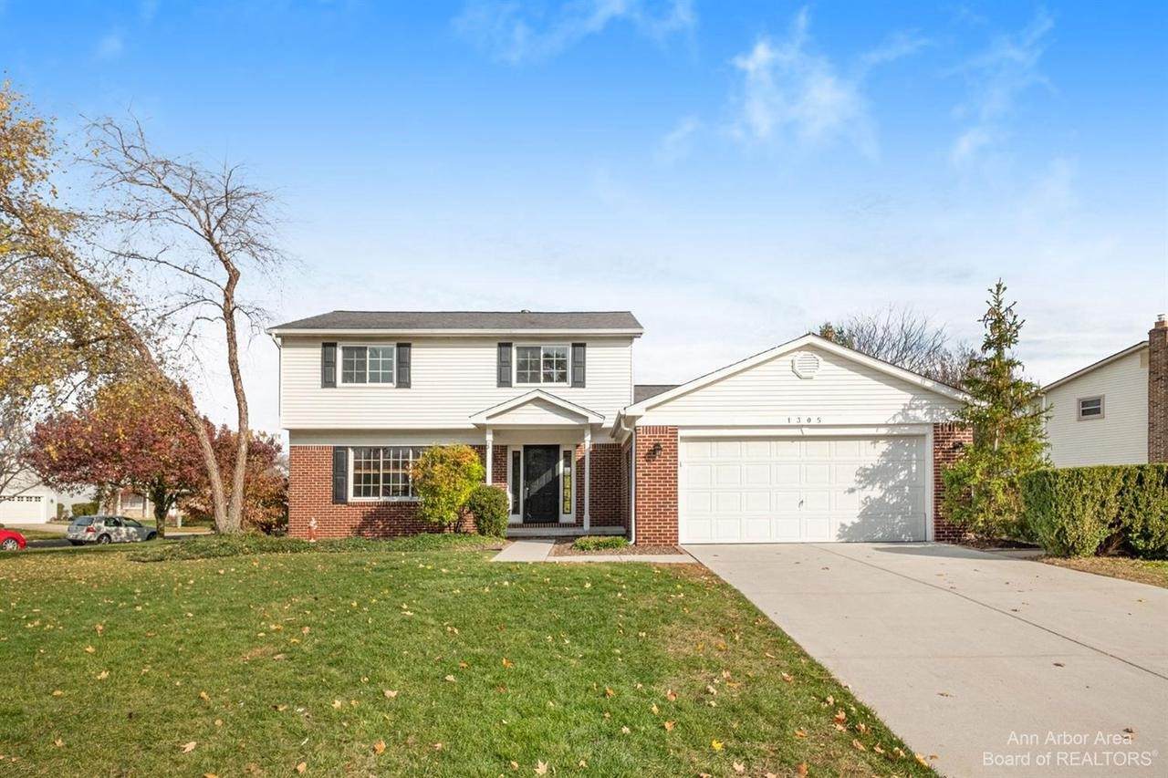 1305 Warner Creek Dr - Photo 1