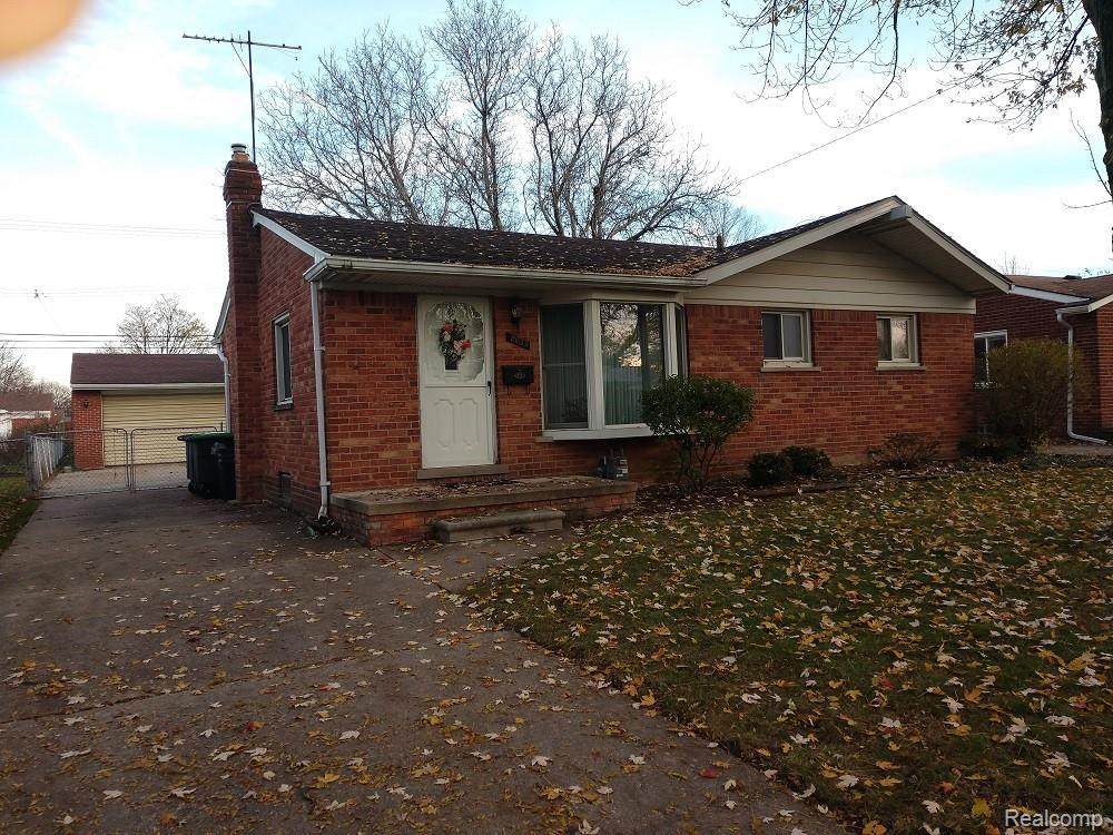 8035 Margaret St - Photo 1