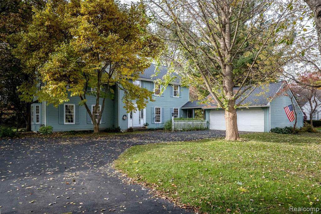 18157 Pinebrook Dr - Photo 1