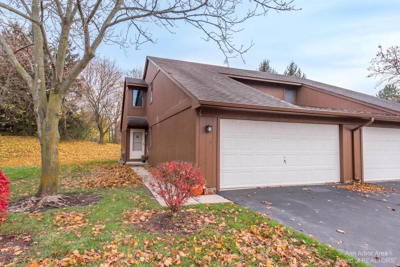 610 Echo Ct - Photo 1