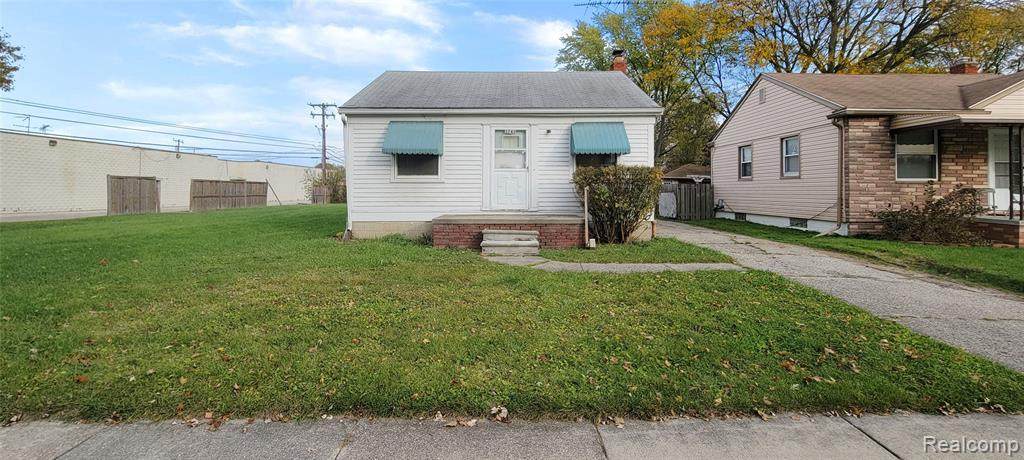 3745 Weddell St - Photo 1