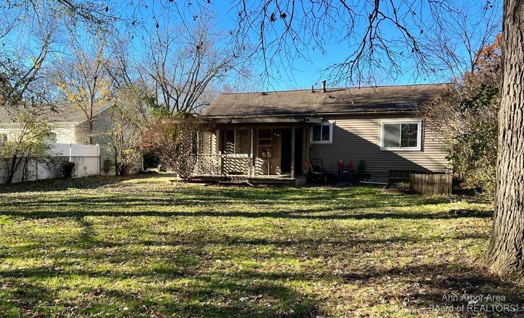 5869 Willowbridge Rd - Photo 1