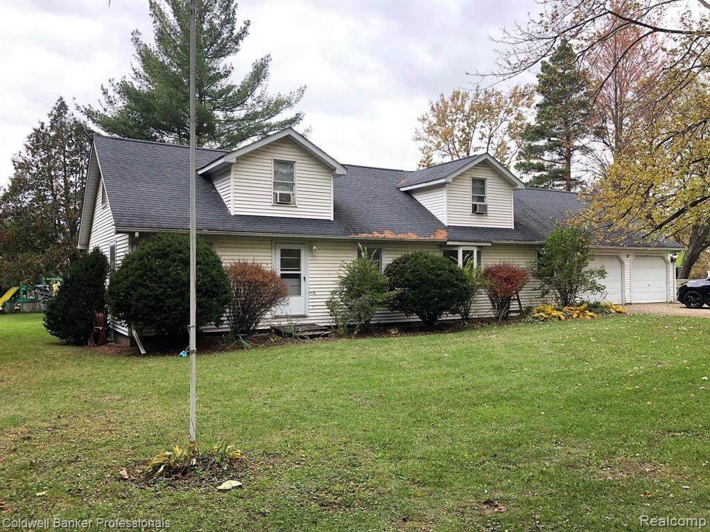 9361 Lake Pleasant Rd - Photo 1