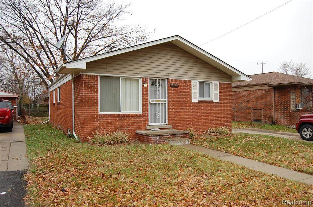 548 Lenoir Ave - Photo 1