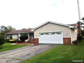 2751 Coachlite Dr - Photo 1