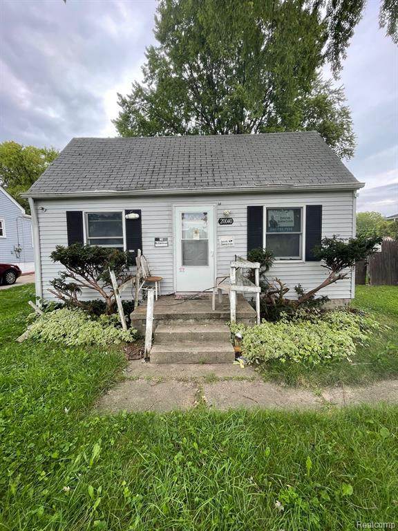 20040 Delaware Ave - Photo 1