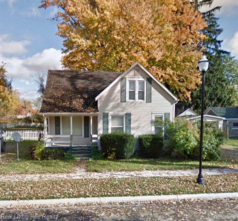 152 Howard Ave - Photo 1