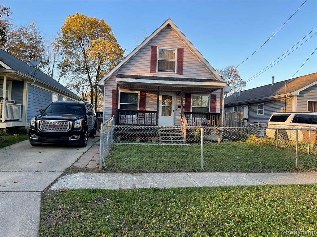 317 Prospect St - Photo 1