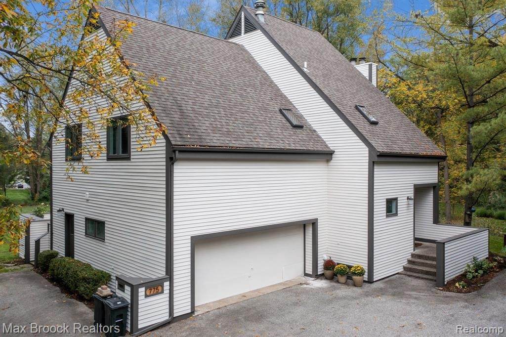 775 Hickory Heights Dr - Photo 1