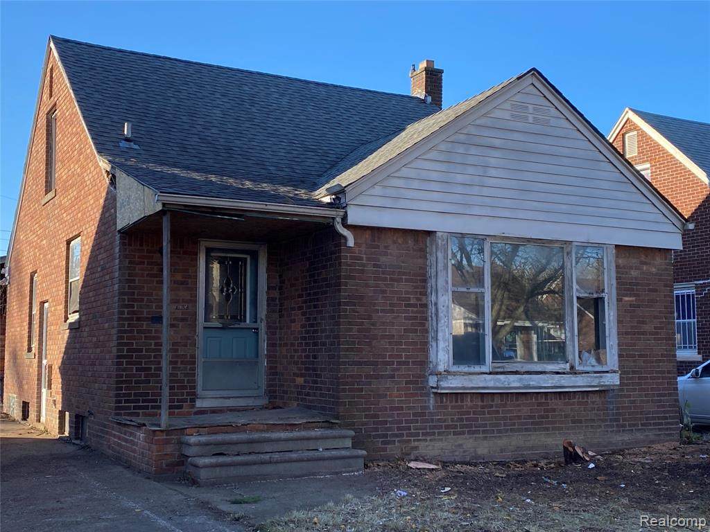 7499 Woodmont Ave - Photo 1