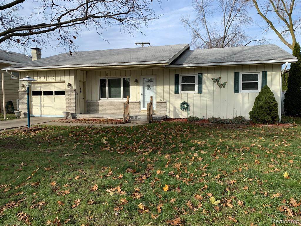 2413 Elmwood St - Photo 1