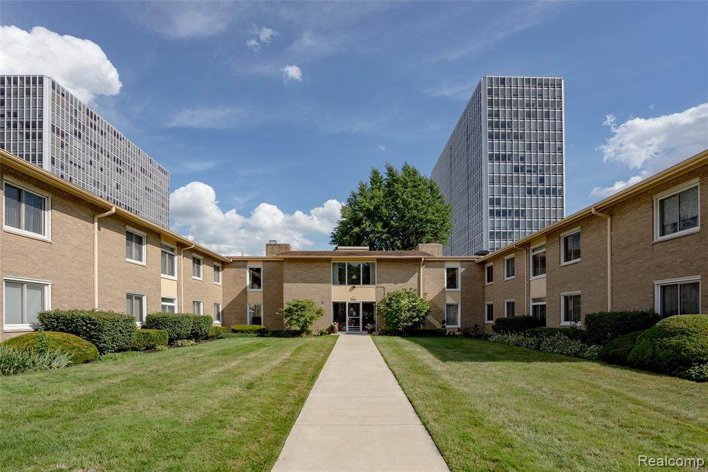 1550 Cherboneau - Photo 1