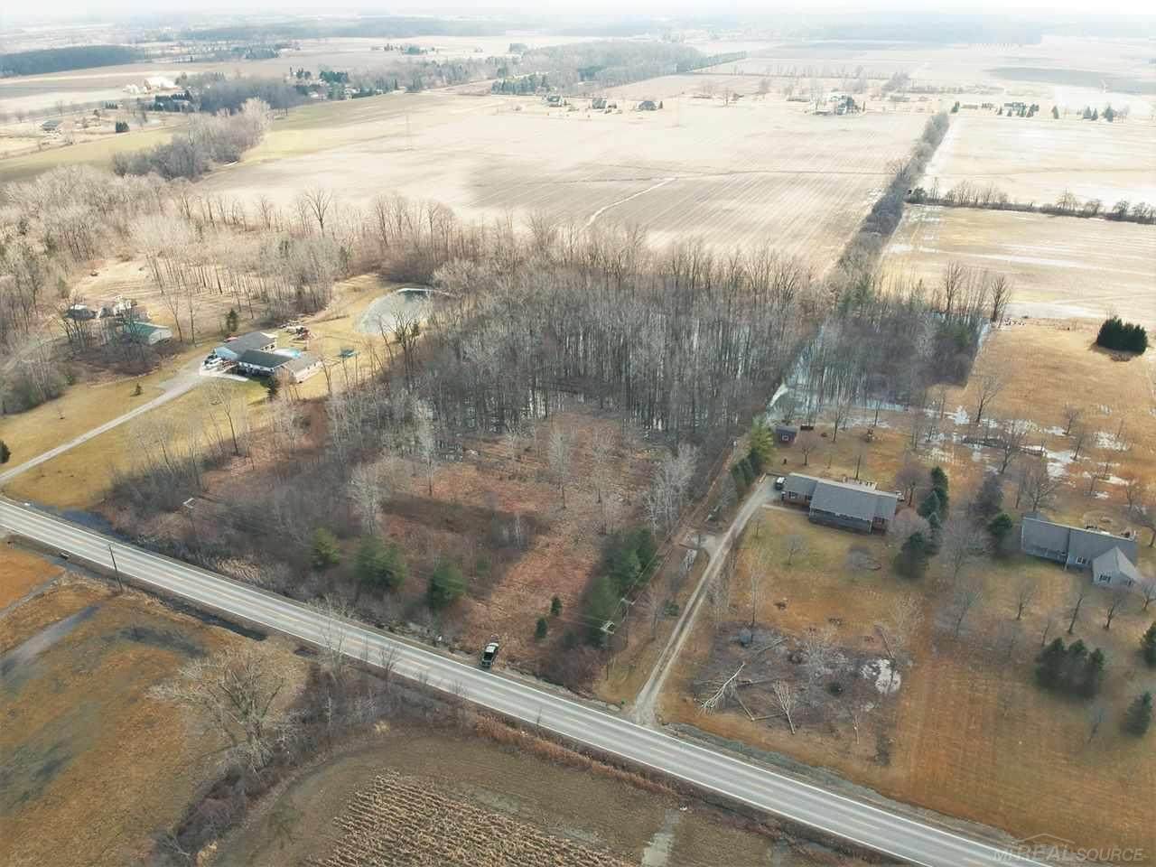 24110 Bordman - Photo 1