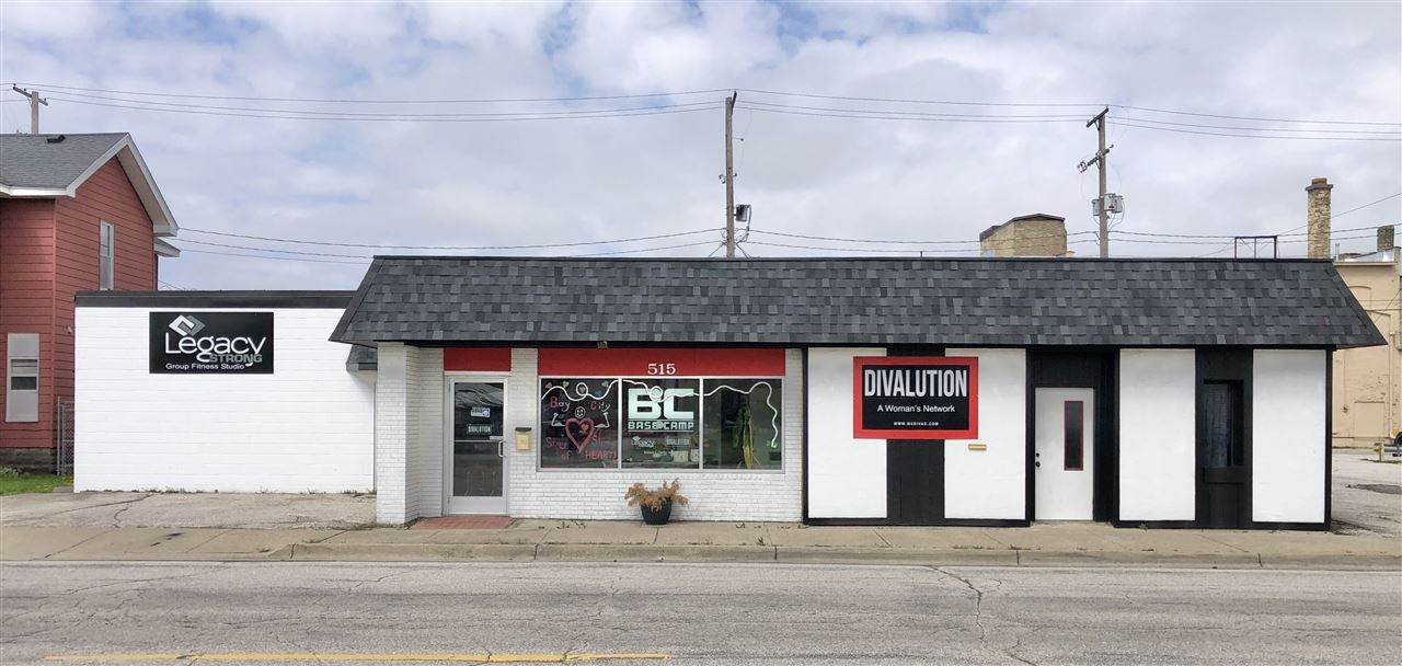515 Adams Street - Photo 1