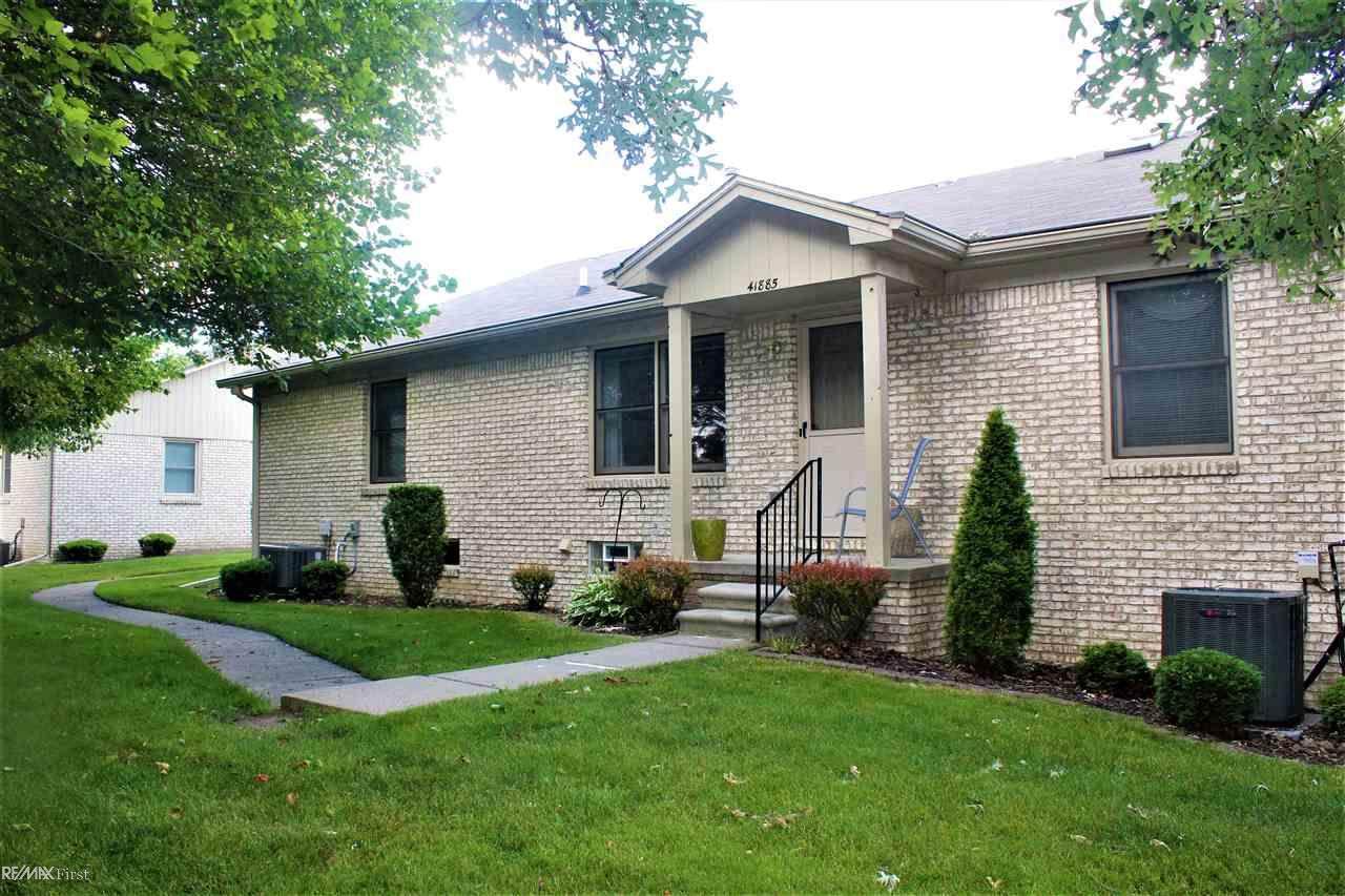 41885 King Edward Ct. - Photo 1