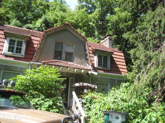 24960 Crocker Blvd - Photo 1