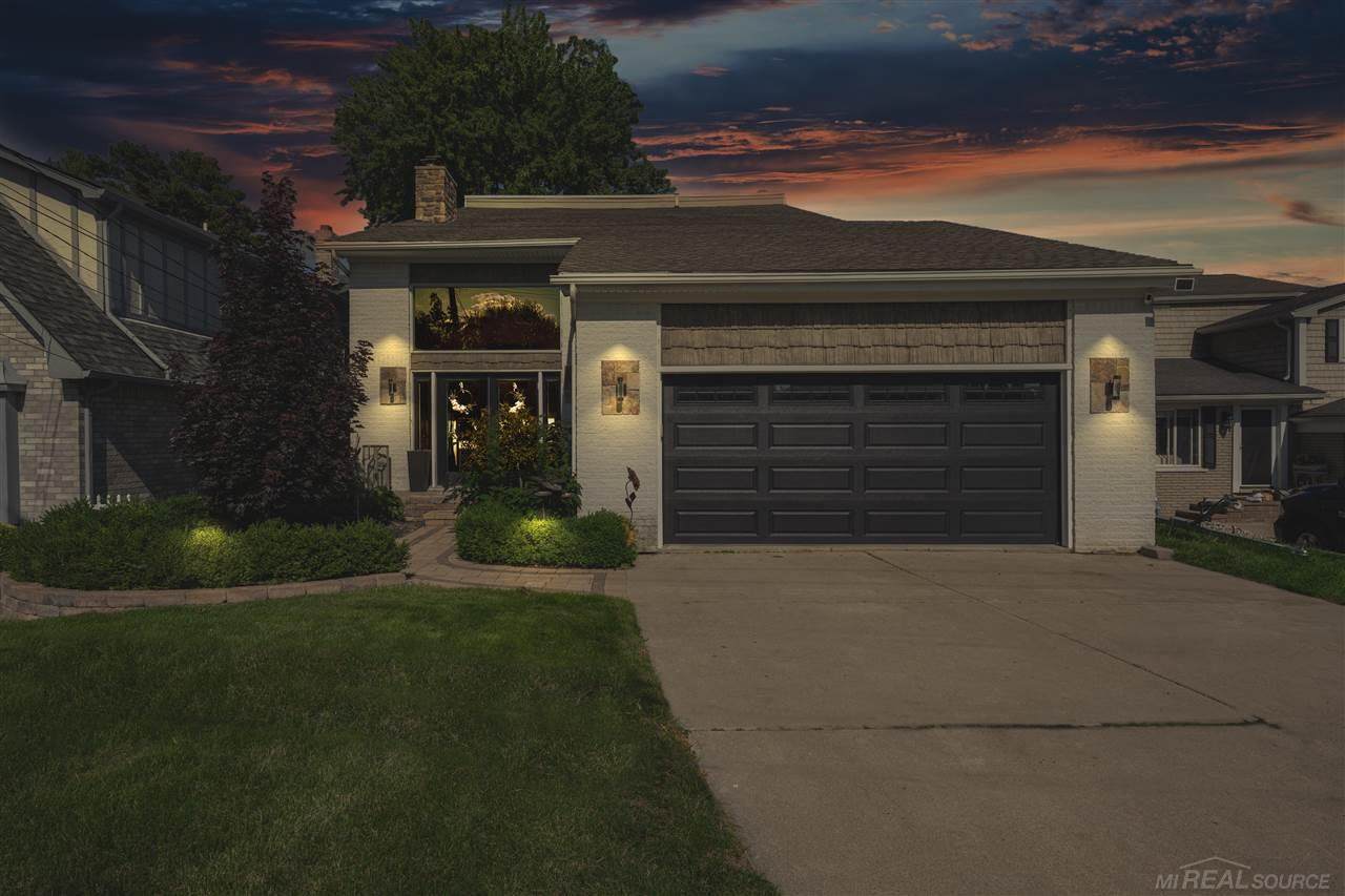 37894 Lakeshore Dr - Photo 1