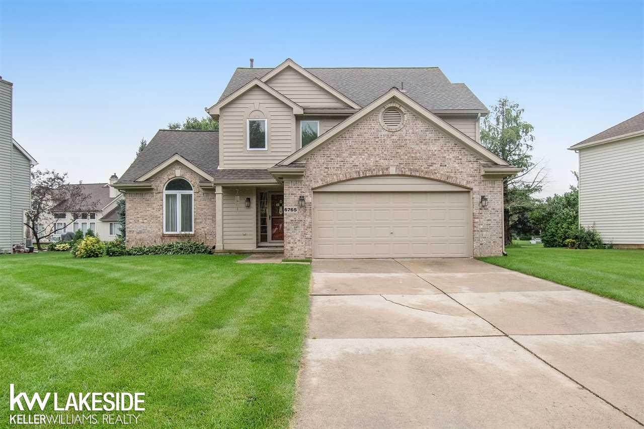 6765 Berwick Dr - Photo 1
