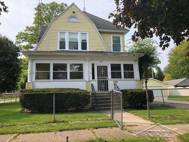 940 Emerson Street - Photo 1
