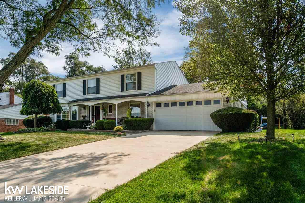 8604 Hedgeway Dr - Photo 1