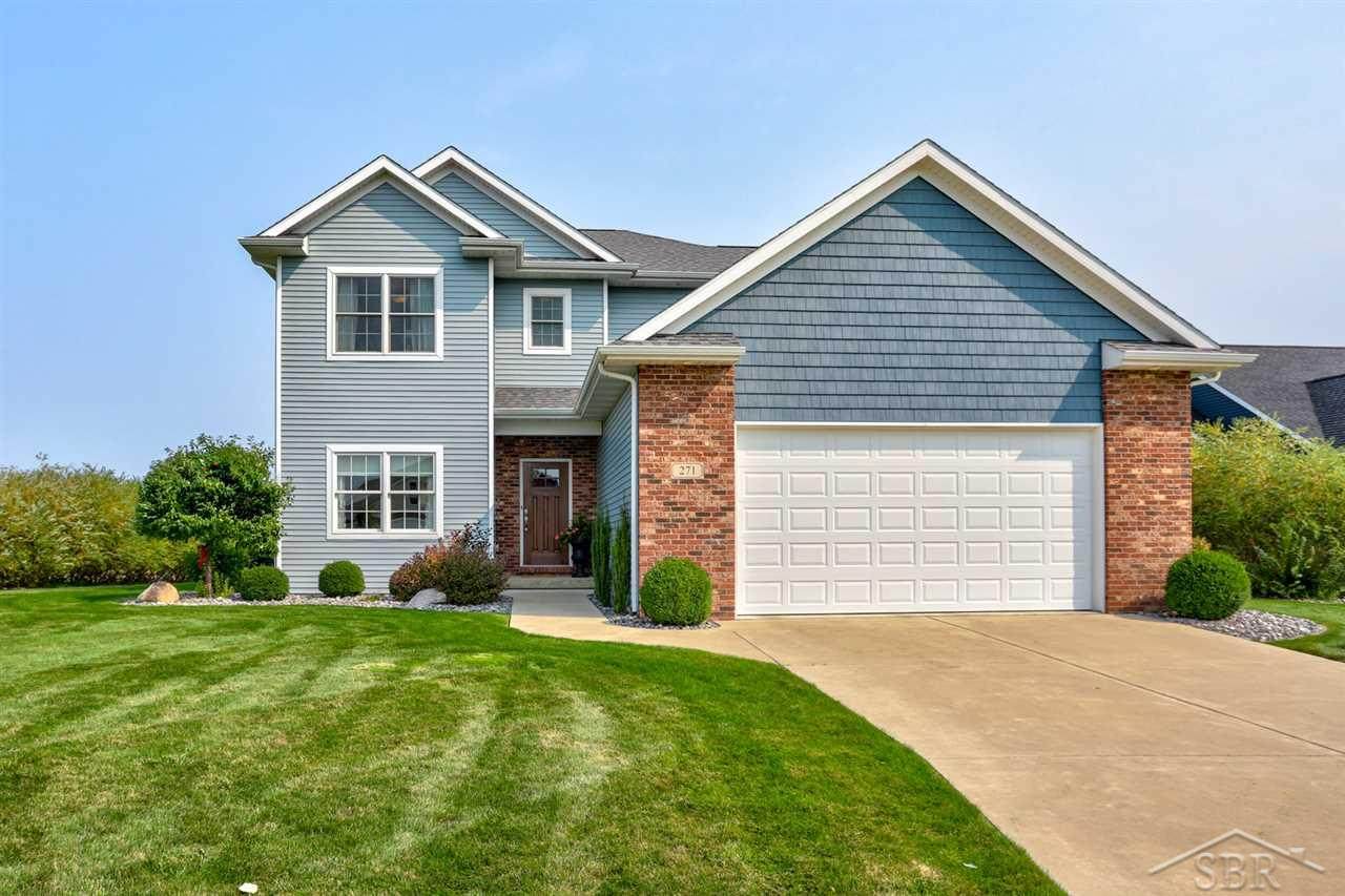 271 Queens Creek Drive - Photo 1
