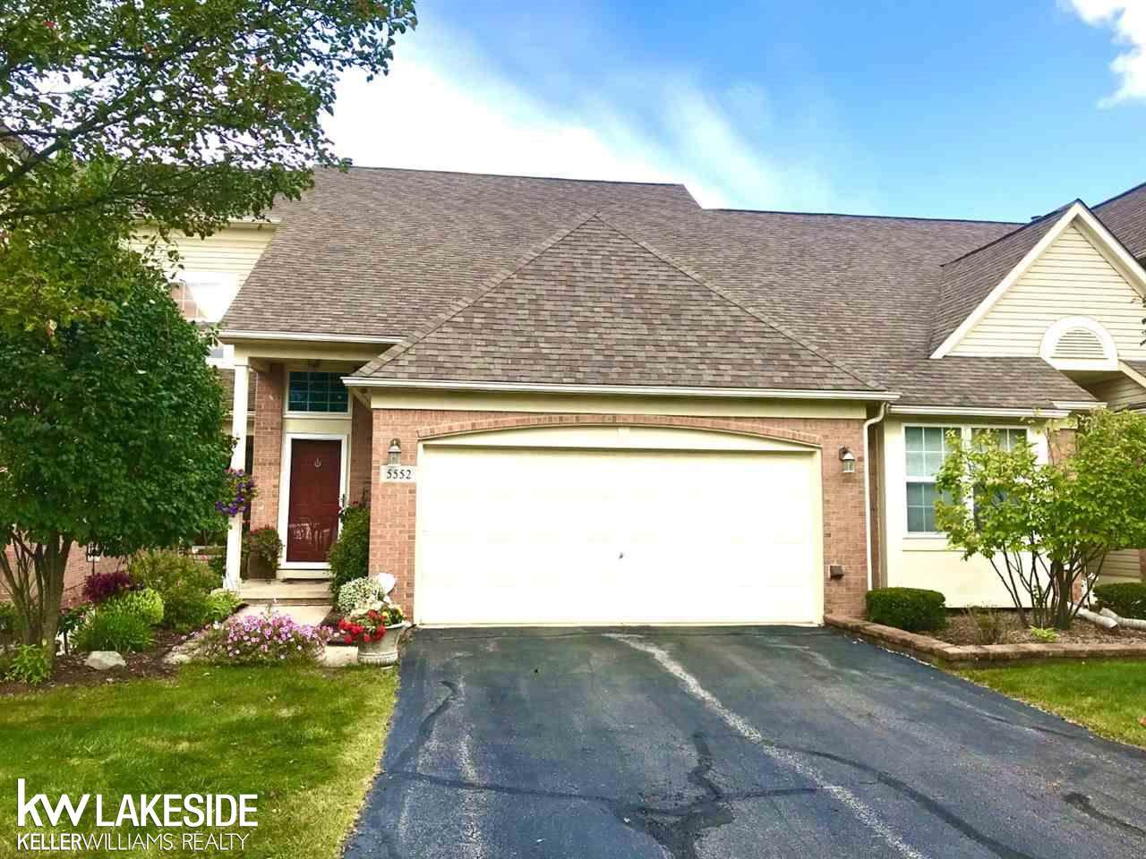 5552 Greenway Dr - Photo 1