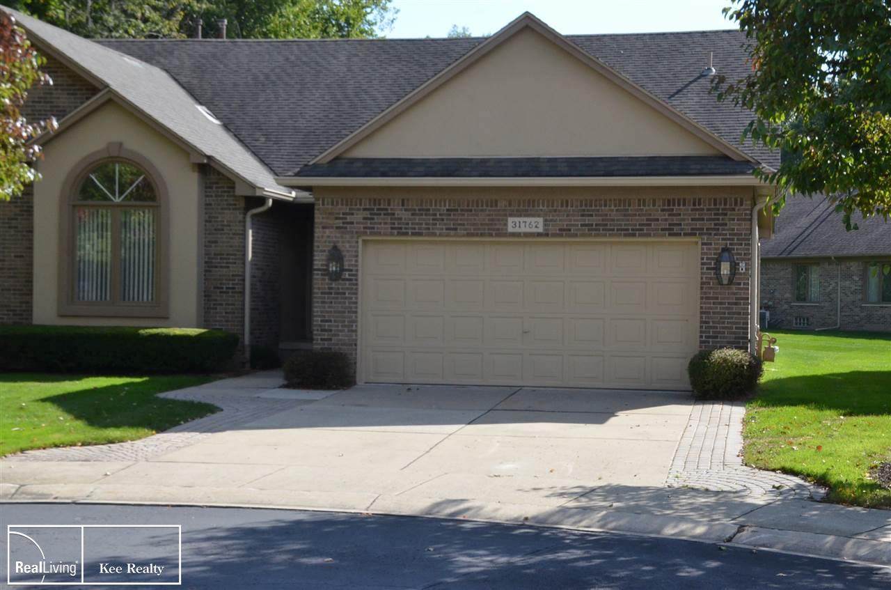31762 Woods Court - Photo 1