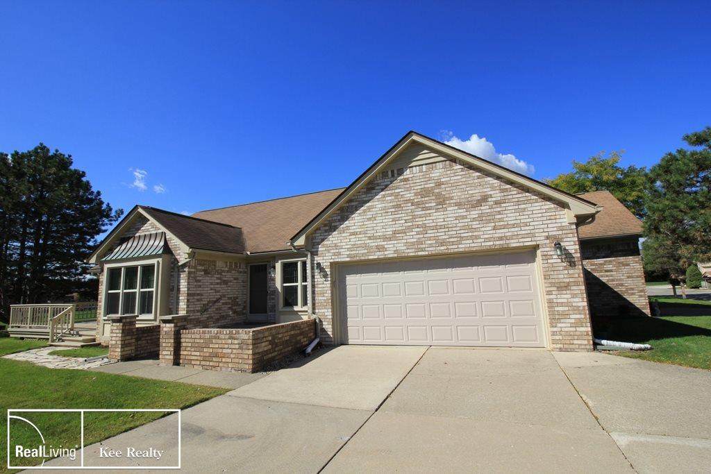 20918 Riverbend Dr. S. - Photo 1