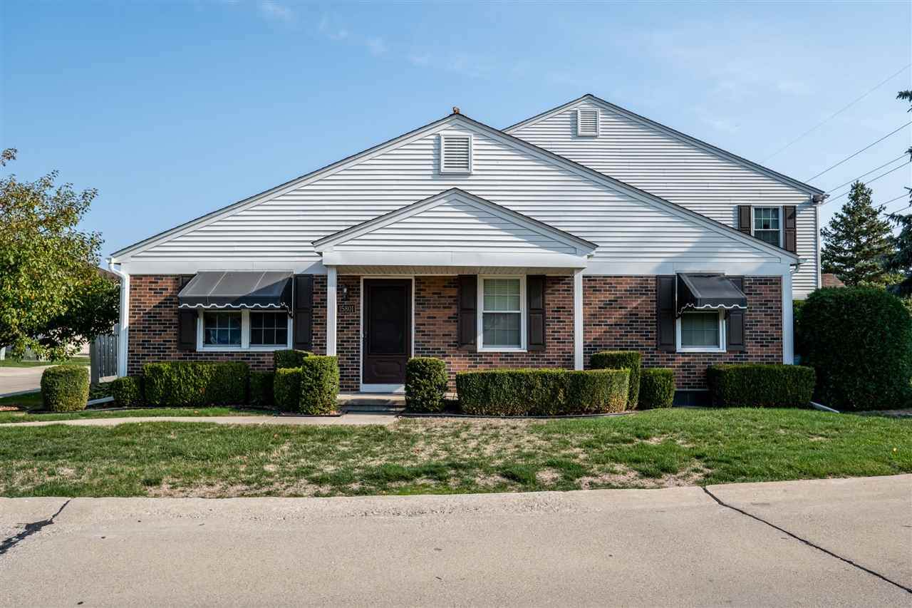 15801 Newport - Photo 1