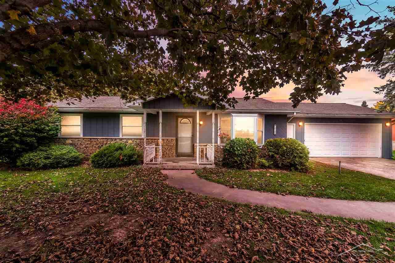 10184 Frost - Photo 1