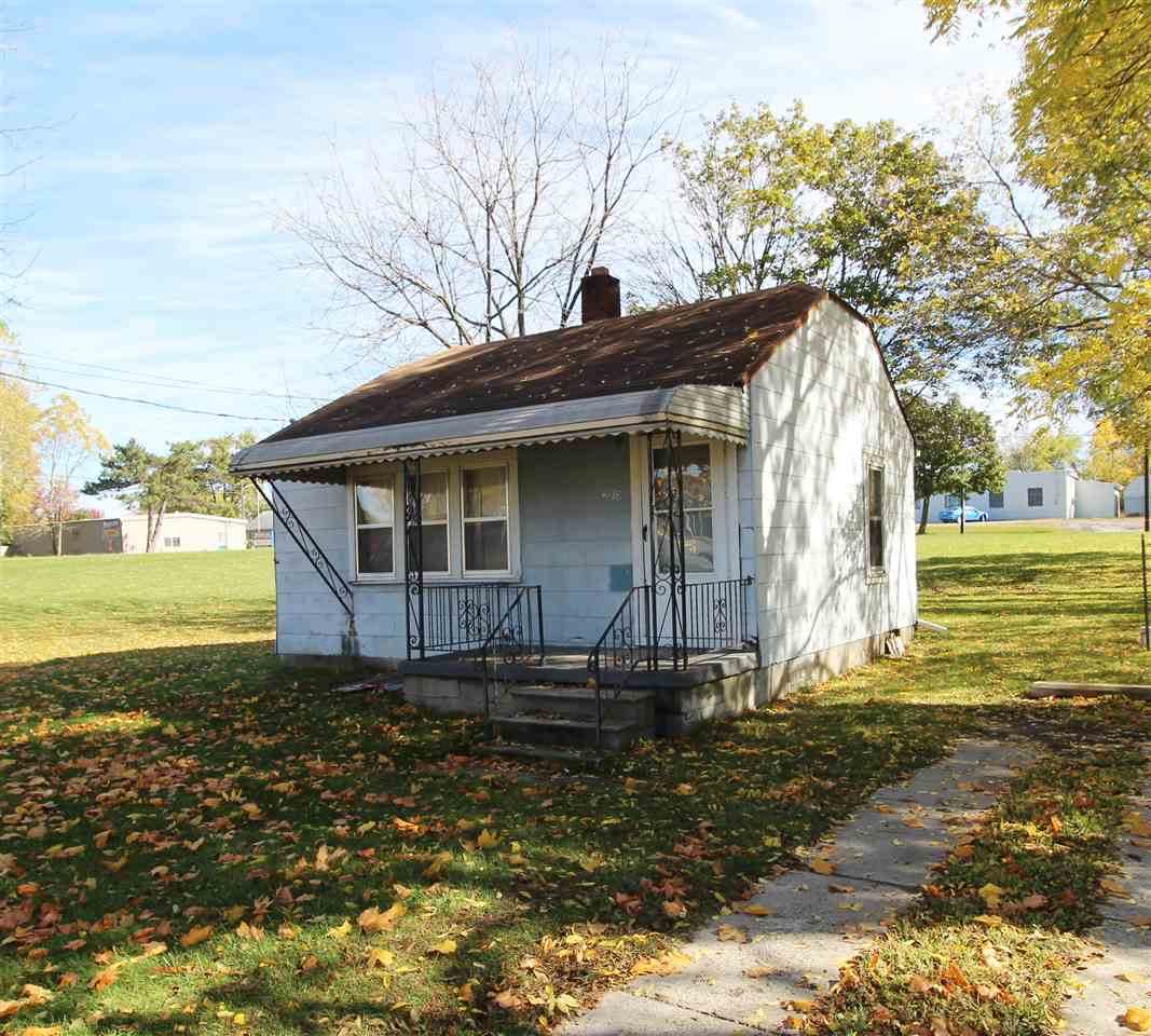 2015 Algonac Drive - Photo 1