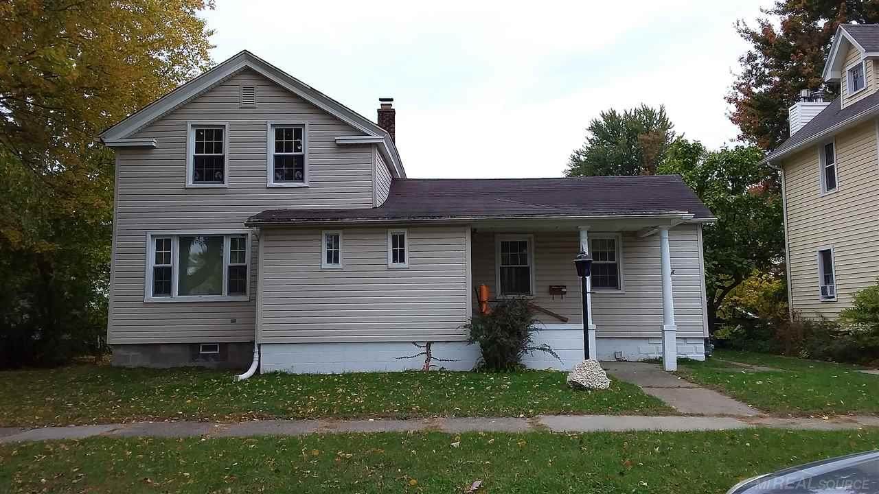 325 West Blvd - Photo 1