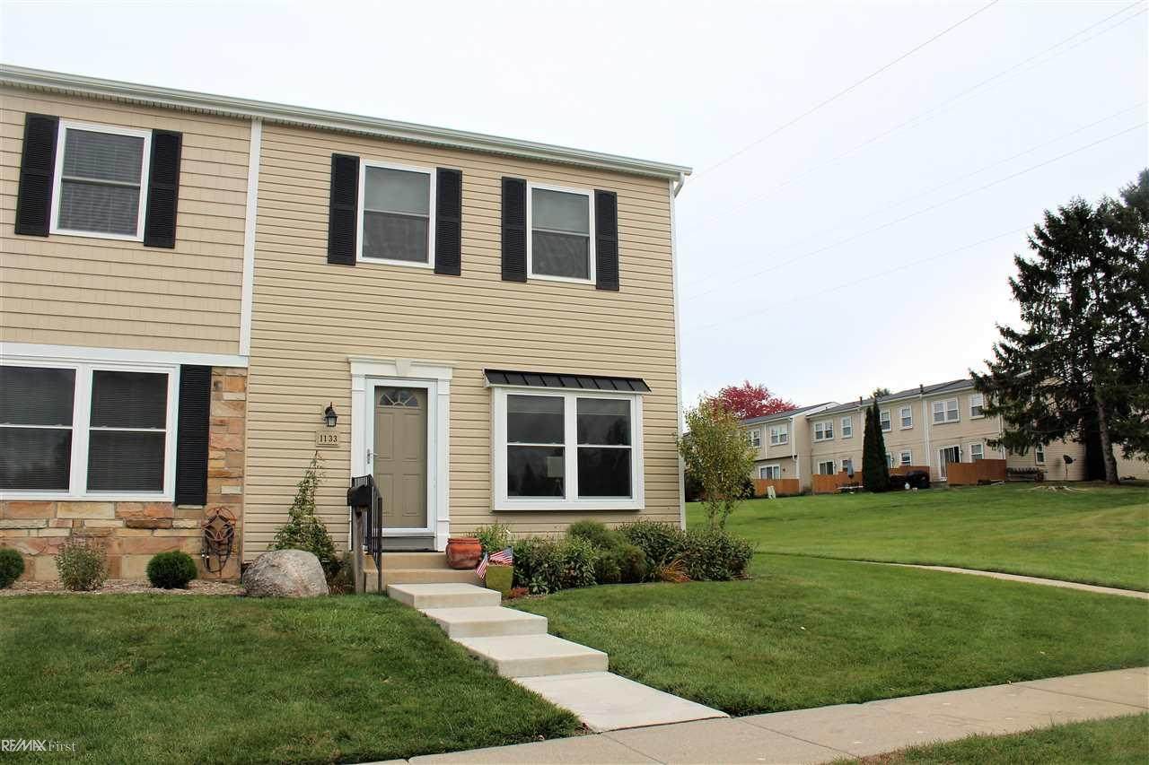 1133 Marquette Ct - Photo 1