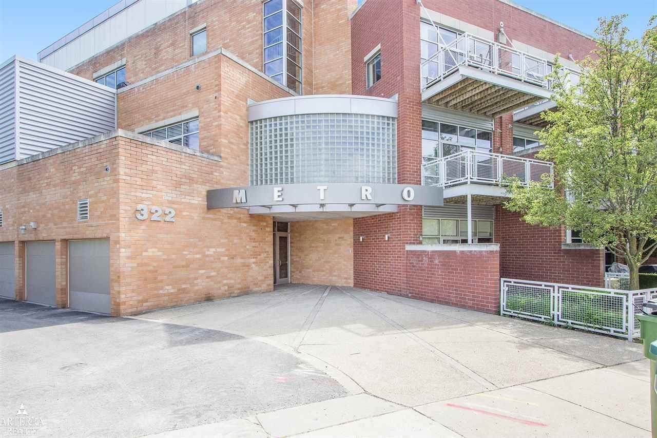 322 Harrison Ave Unit 2 - Photo 1