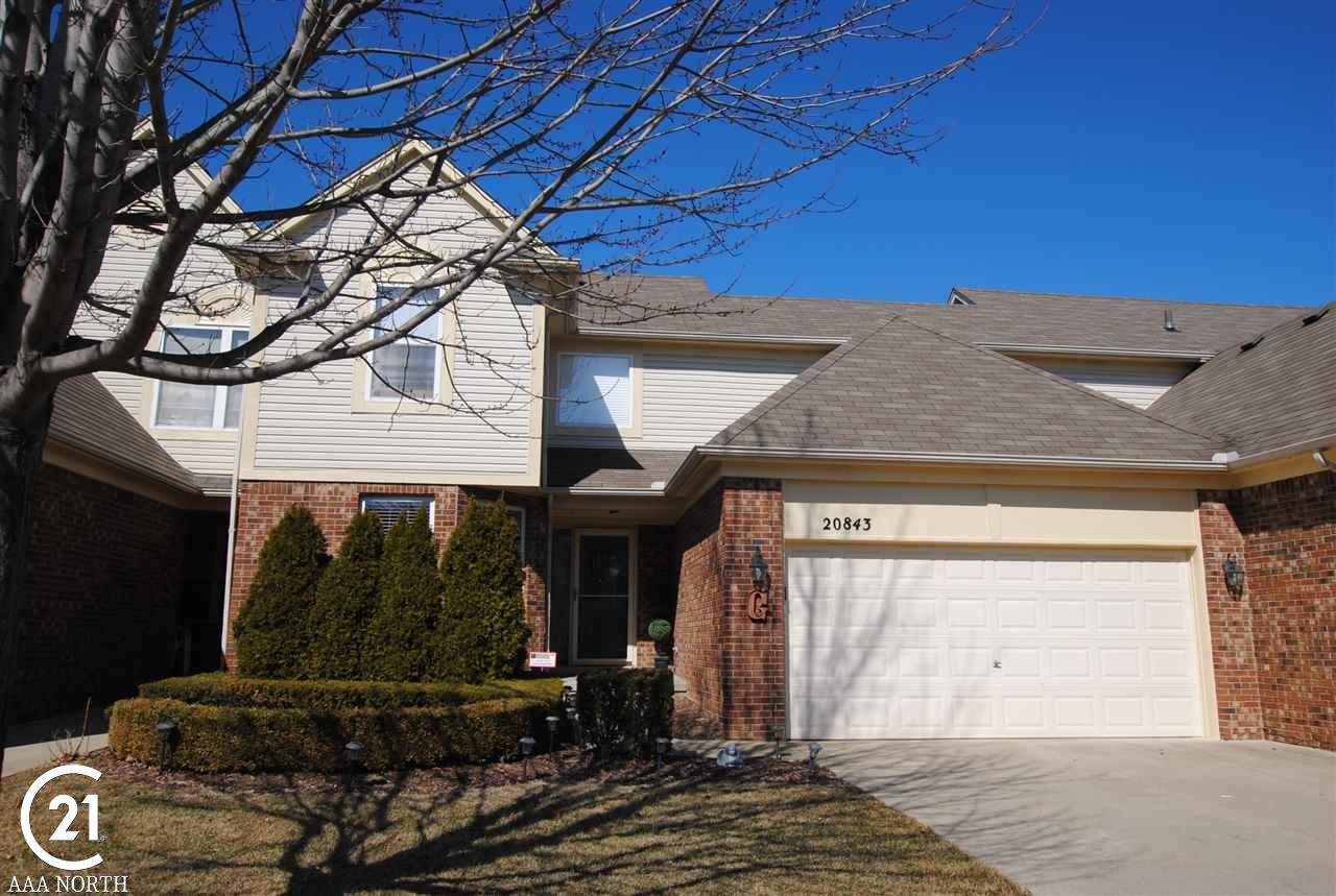 20843 Sleepy Hollow - Photo 1