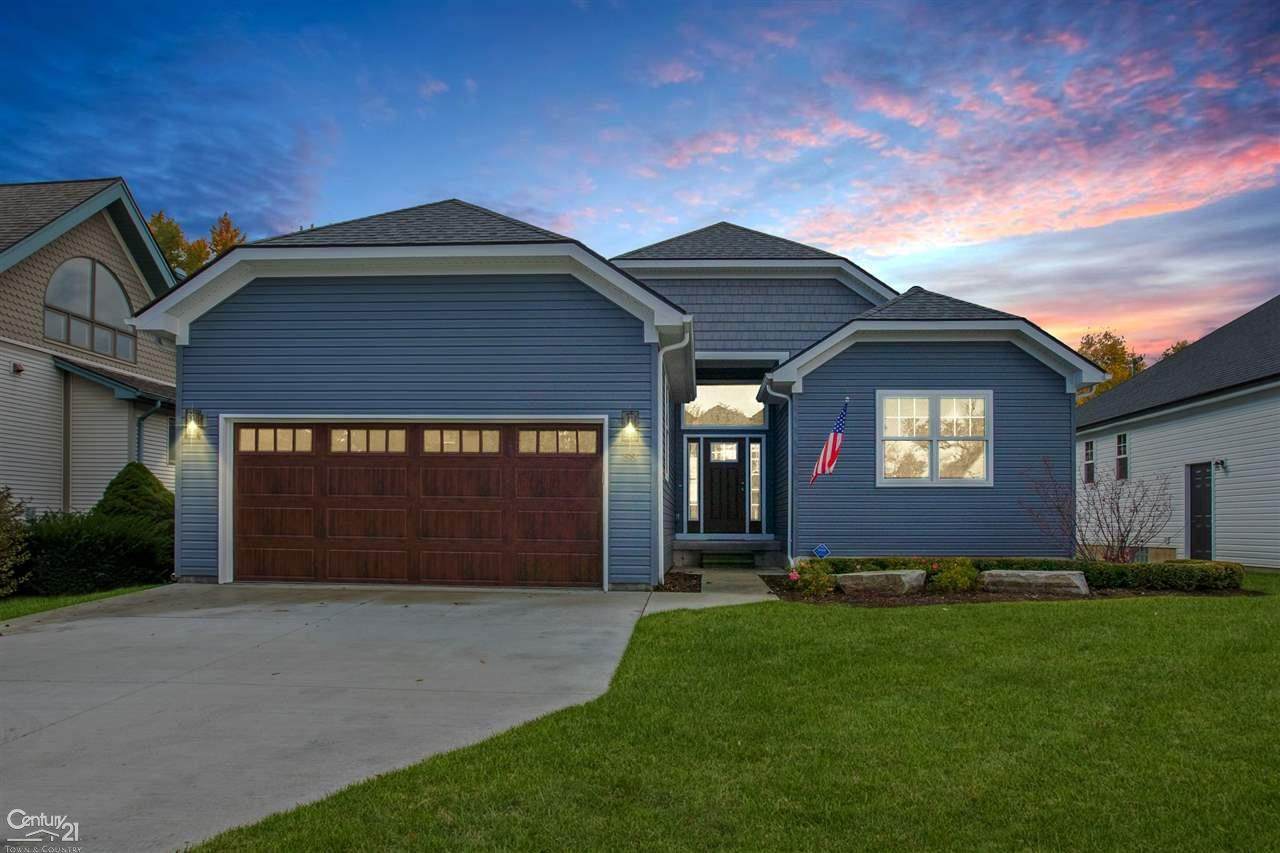 58 Crocker Blvd - Photo 1