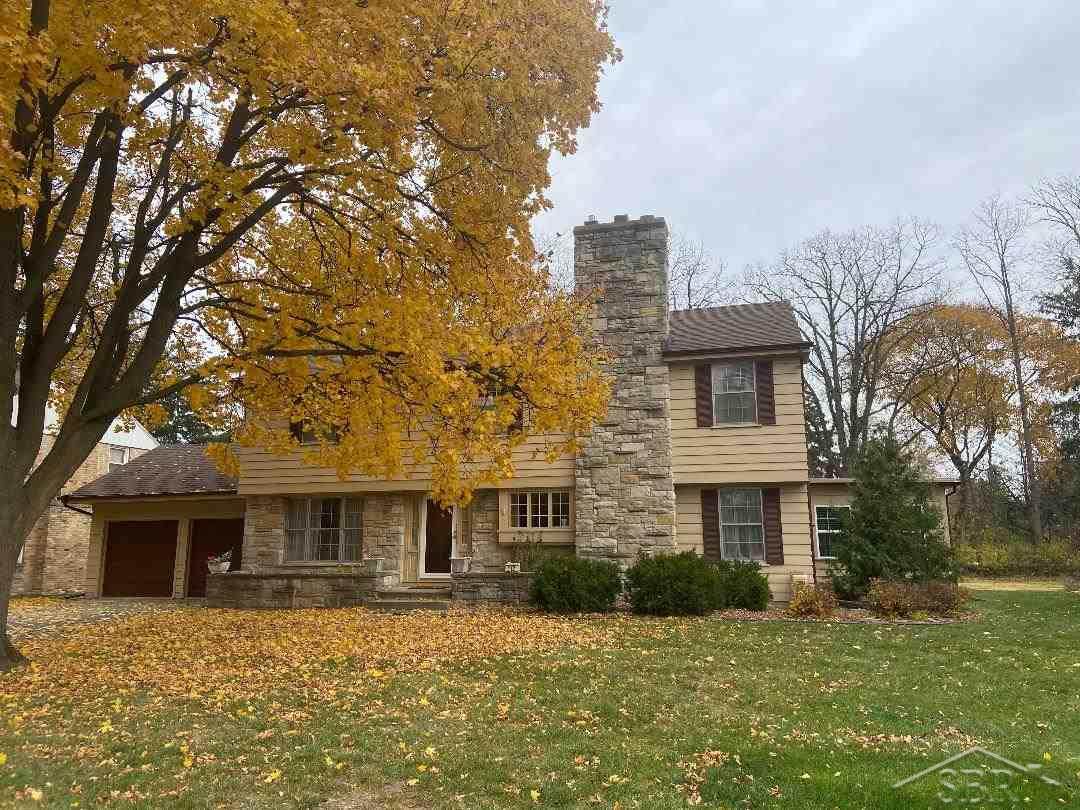 112 Ardussi Ave. - Photo 1