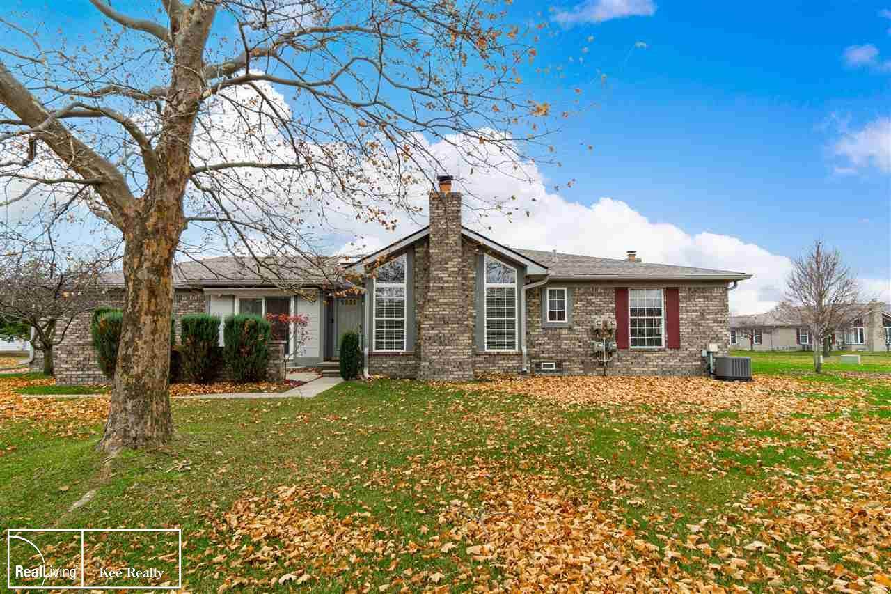 48550 Piedmont Ct - Photo 1