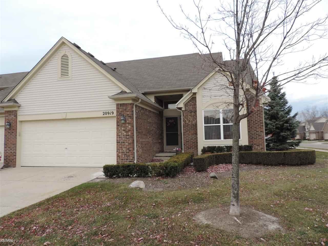 20919 Rockhill - Photo 1