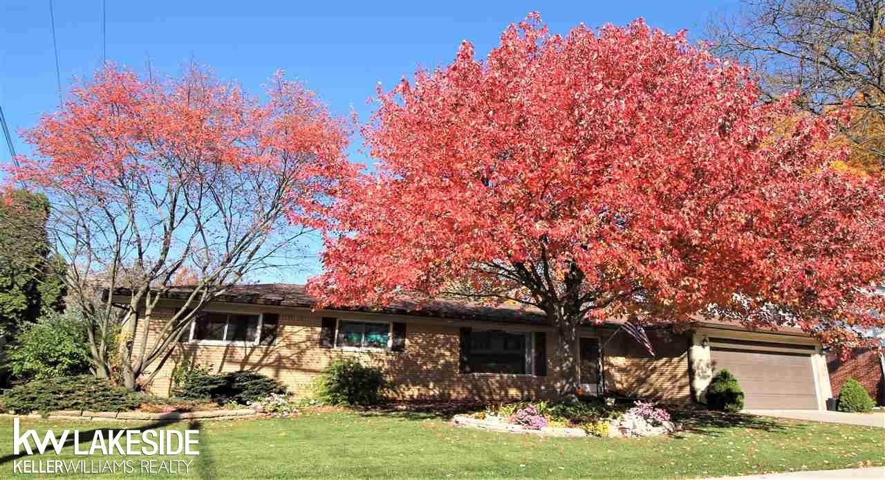 23337 King Dr - Photo 1