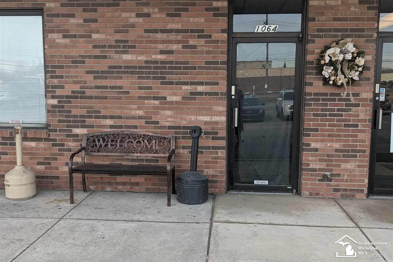 1064 Telegraph - Photo 1