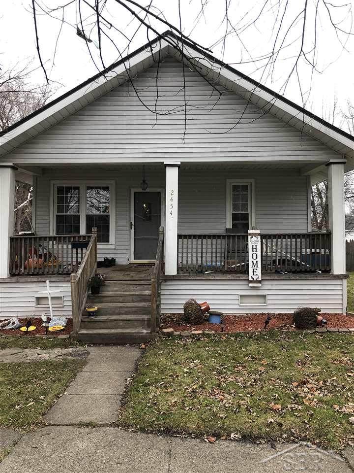 2454 Oakley - Photo 1