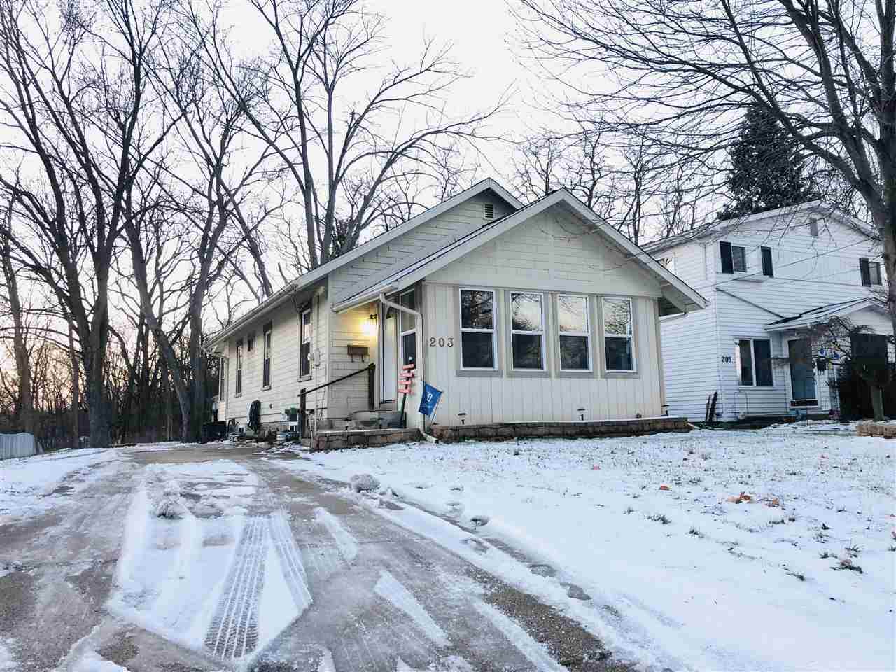 203 Boman - Photo 1